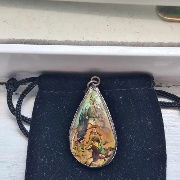 Antique  Hand Painted Persian Pendant - Picture 11 of 14